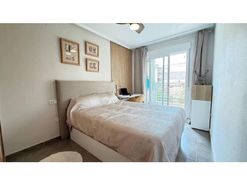 1 bedroom Apartment for sale in Torrevieja - € 145,000 (Ref: 10049206)