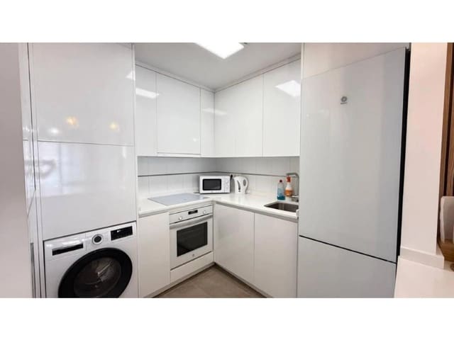 1 bedroom Apartment for sale in Puerto Deportivo, Torrevieja - € 145,000 (Ref: 10049206)