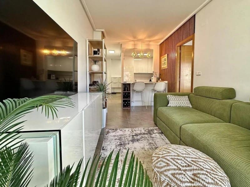 1 bedroom Apartment for sale in Torrevieja - € 145,000 (Ref: 10049206)