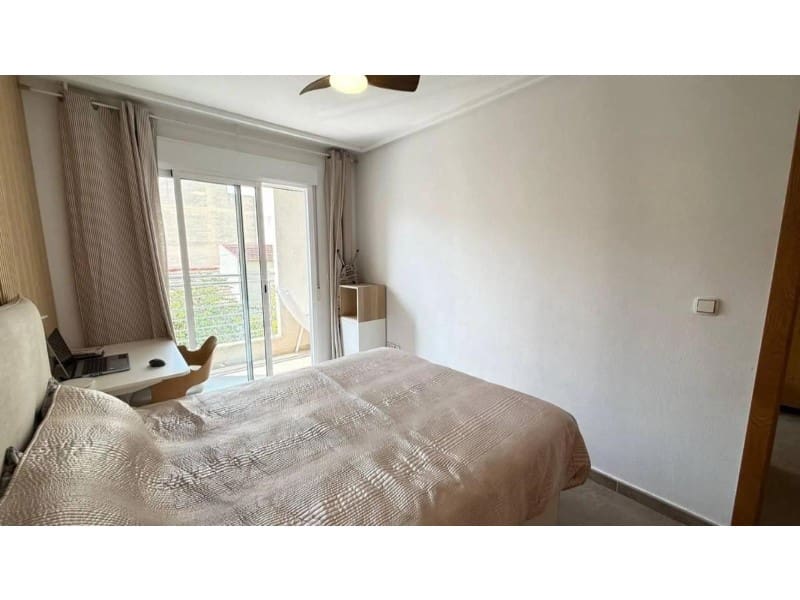 1 bedroom Apartment for sale in Torrevieja - € 145,000 (Ref: 10049206)