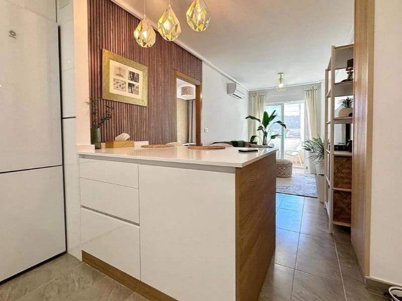 1 bedroom Apartment for sale in Torrevieja - € 145,000 (Ref: 10049206)