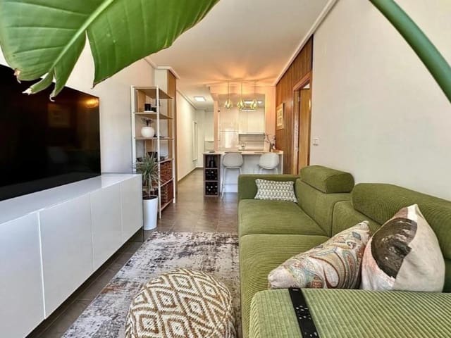 1 bedroom Apartment for sale in Puerto Deportivo, Torrevieja - € 145,000 (Ref: 10049206)