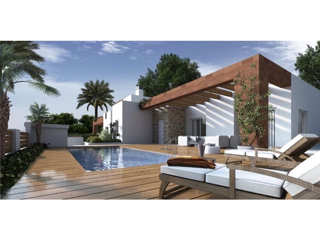 Chalet de 3 habitaciones en Los Balcones - Los Altos, Torrevieja en venta con piscina garaje - 750.000 € (Ref: 10050256)