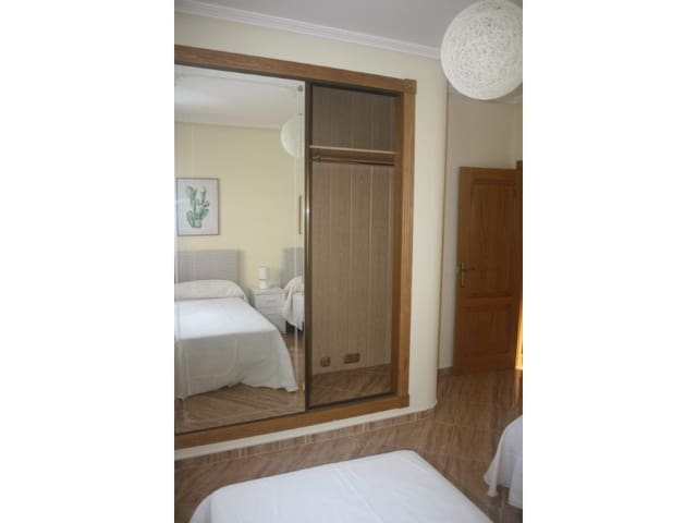 Chalet de 3 habitaciones en Los Balcones - Los Altos, Torrevieja en venta con piscina garaje - 550.000 € (Ref: 10050257)