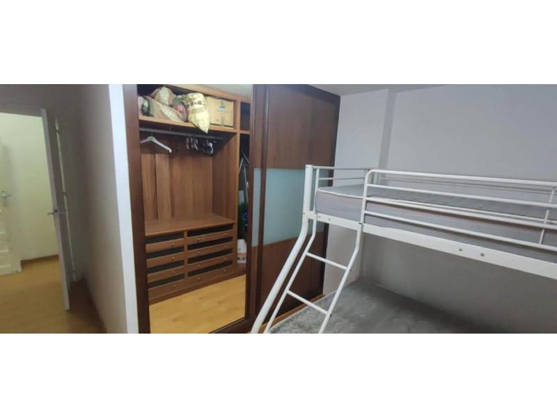 2 bedroom Apartment for sale in Alicante / Alacant city - € 250,000 (Ref: 10055177)