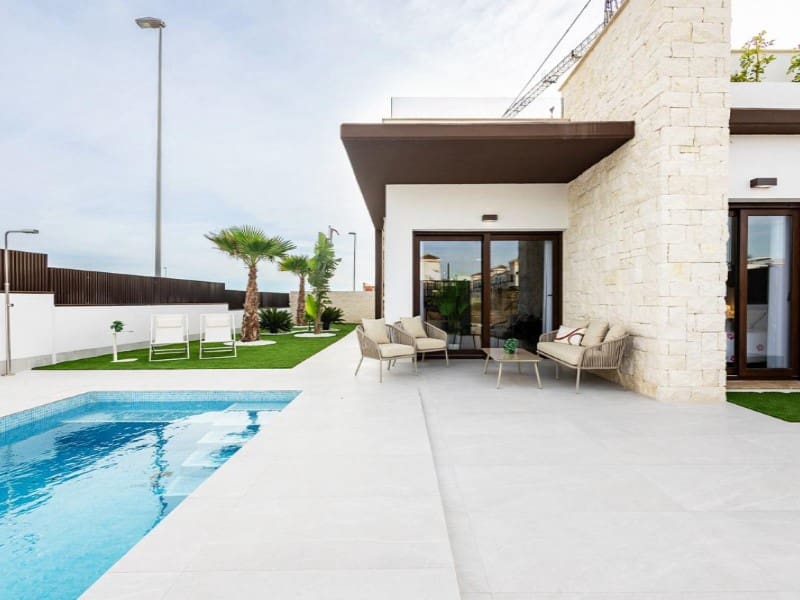 2 Zimmer Villa zu verkaufen in Orihuela mit Pool - 366.000 € (Ref: 10055186)