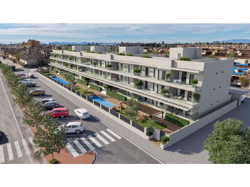 3 bedroom Apartment for sale in Los Alcazares with pool garage - € 479,000 (Ref: 10067747)
