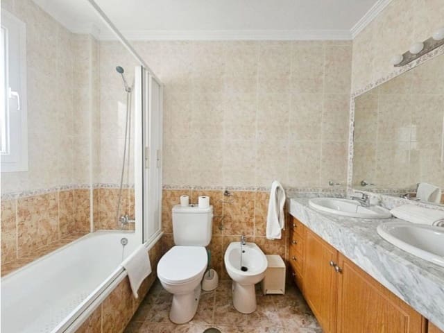 2 bedroom Apartment for sale in Orihuela ciudad, Orihuela with pool - € 224,000 (Ref: 10072566)