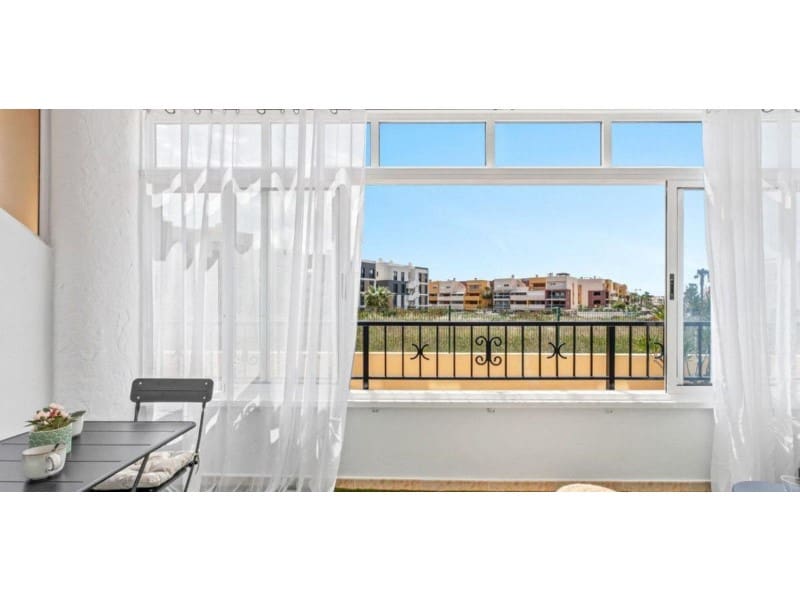 2 soveværelse Lejlighed til salg i Daya Nueva med swimmingpool - € 194.800 (Ref: 10072567)