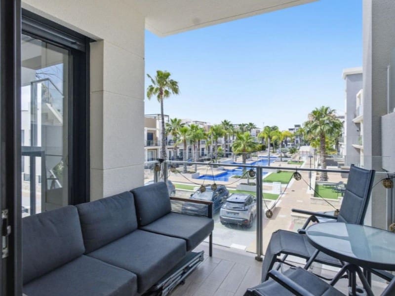 2 soveværelse Lejlighed til salg i Orihuela med swimmingpool - € 249.000 (Ref: 10075527)