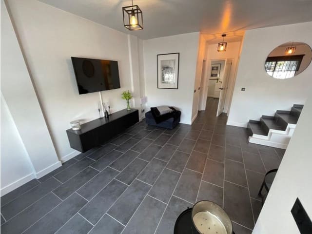 3 makuuhuone Paritalo myytävänä paikassa Orihuela ciudad, Orihuela mukana uima-altaan - 234 900 € (Ref: 10075528)