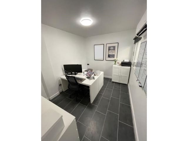 3 makuuhuone Paritalo myytävänä paikassa Orihuela ciudad, Orihuela mukana uima-altaan - 234 900 € (Ref: 10075528)