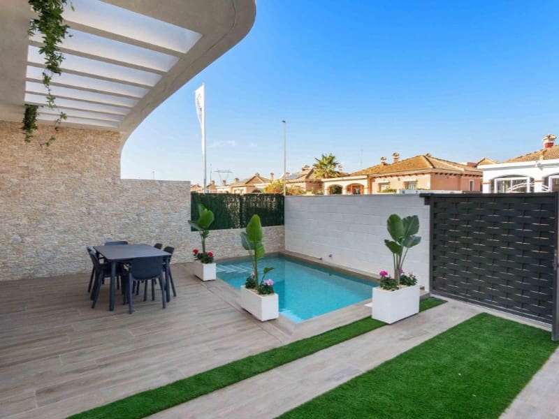 3 soverom Villa til salgs i Los Montesinos med svømmebasseng - € 535 000 (Ref: 10075548)