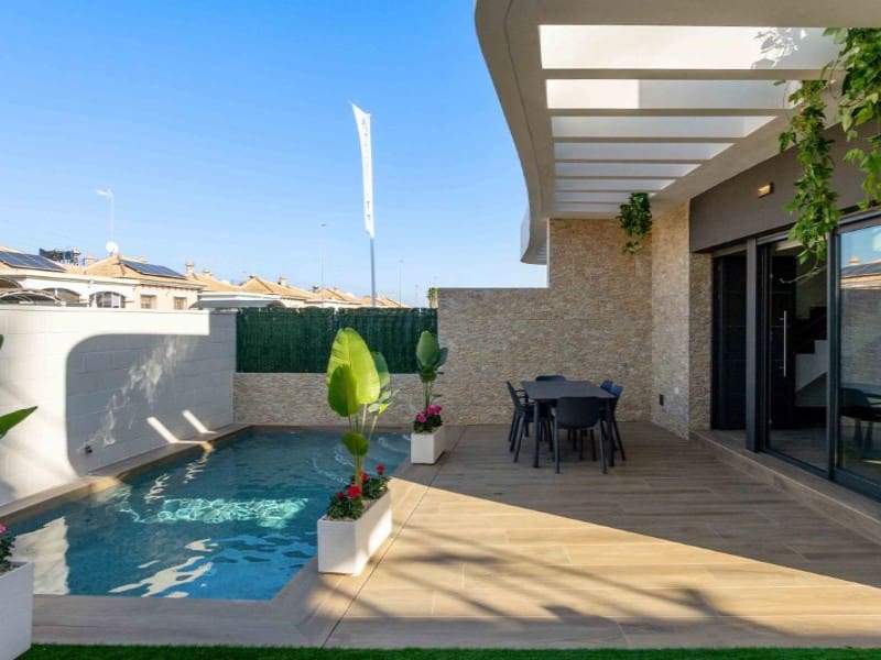 3 soverom Villa til salgs i Los Montesinos med svømmebasseng - € 535 000 (Ref: 10075548)