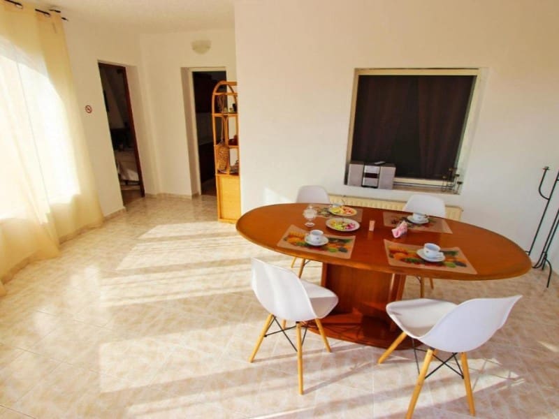 3 soveværelse Villa til salg i Calpe / Calp med swimmingpool - € 460.000 (Ref: 10078124)