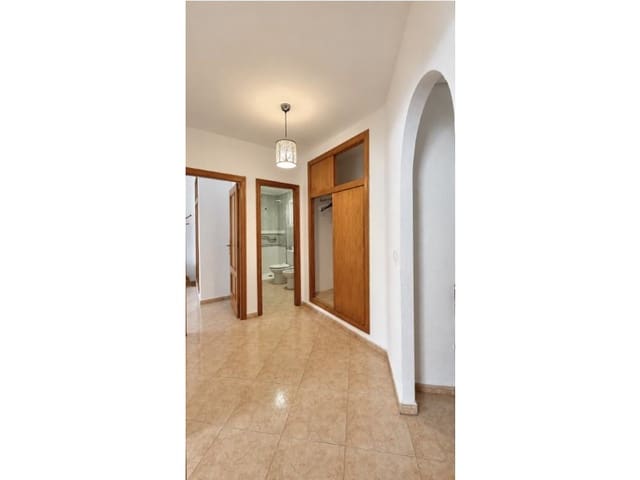 3 quarto Apartamento para venda em Avenida Habaneras - Curva de Palangre, Torrevieja com piscina - 150 000 € (Ref: 10078125)