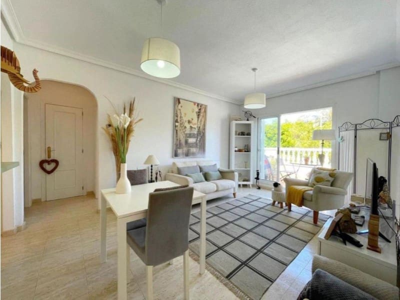 1 Zimmer Apartment zu verkaufen in Orihuela mit Pool - 170.000 € (Ref: 10078136)