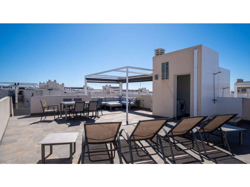 3 chambre Appartement à vendre à Torrevieja avec piscine - 275 000 € (Ref: 10078139)