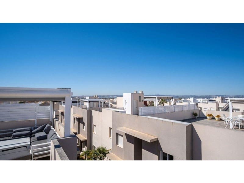 3 chambre Appartement à vendre à Torrevieja avec piscine - 275 000 € (Ref: 10078139)