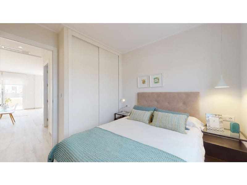 3 quarto Apartamento para venda em Pilar de la Horadada com piscina - 329 000 € (Ref: 10081039)