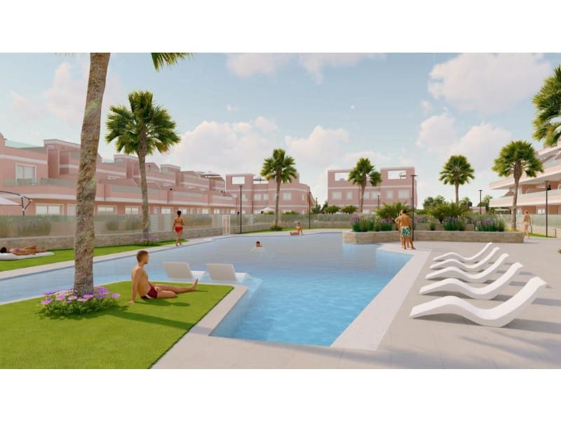 3 quarto Apartamento para venda em Pilar de la Horadada com piscina - 329 000 € (Ref: 10081039)