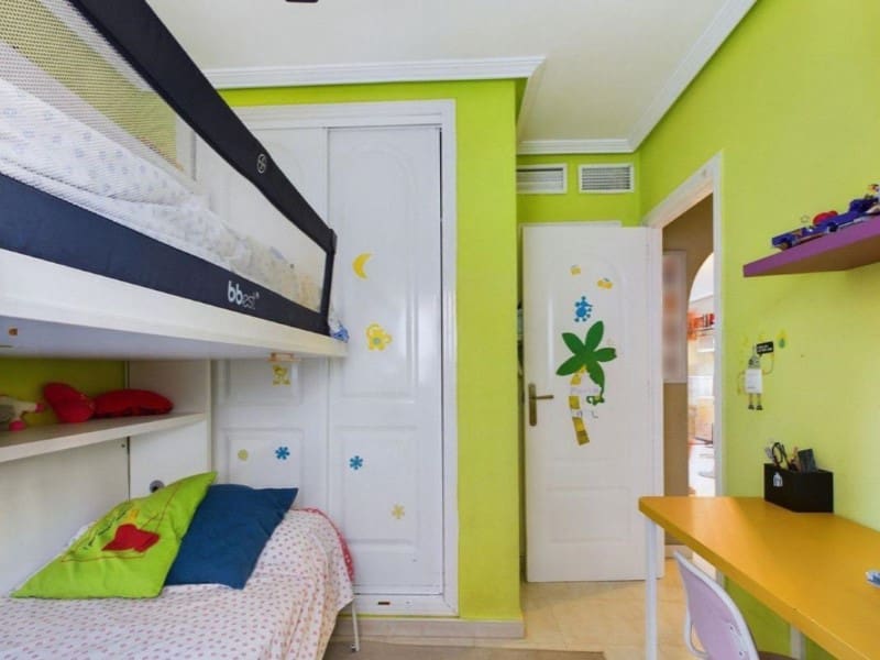 2 soverom Leilighet til salgs i Los Alcazares - € 199 995 (Ref: 10086022)