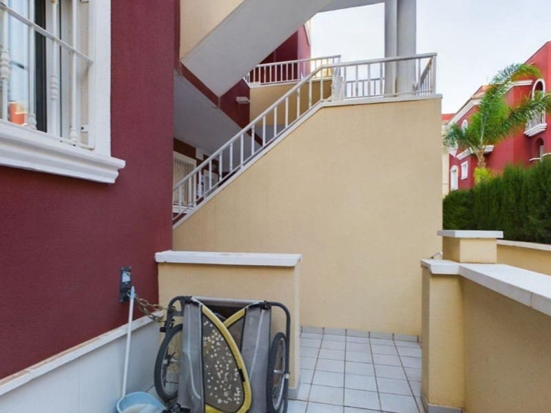 2 soverom Leilighet til salgs i Los Alcazares - € 199 995 (Ref: 10086022)