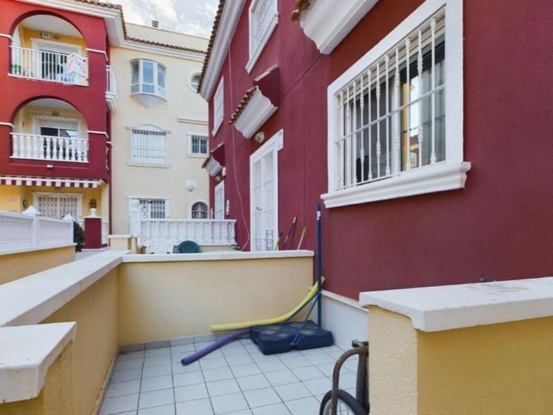 2 soverom Leilighet til salgs i Los Alcazares - € 199 995 (Ref: 10086022)