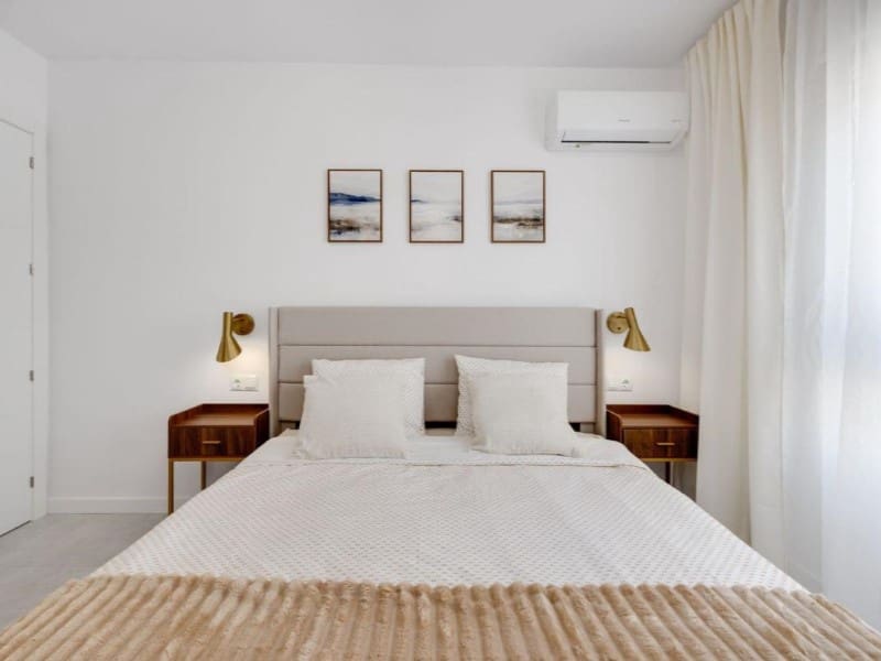 3 slaapkamer Appartement te koop in Torrevieja - € 325.000 (Ref: 10090743)