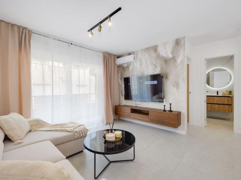3 slaapkamer Appartement te koop in Torrevieja - € 325.000 (Ref: 10090743)