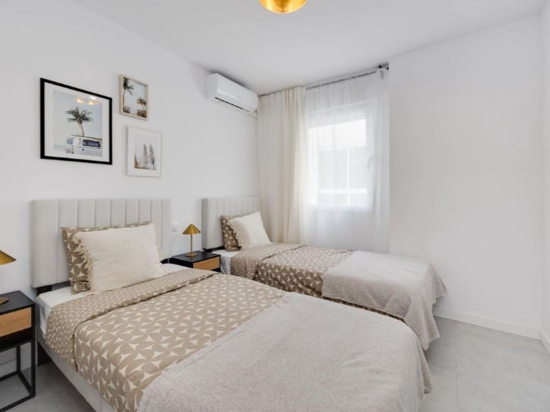 3 slaapkamer Appartement te koop in Torrevieja - € 325.000 (Ref: 10090743)