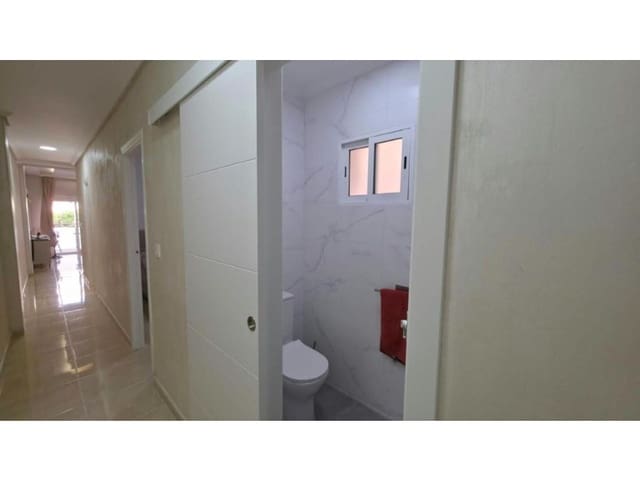 2 soverom Leilighet til salgs i Nueva Torrevieja, Torrevieja med svømmebasseng - € 174 900 (Ref: 10091165)