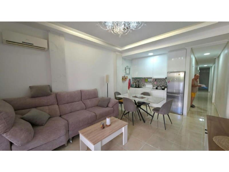 2 soverom Leilighet til salgs i Torrevieja med svømmebasseng - € 174 900 (Ref: 10091165)