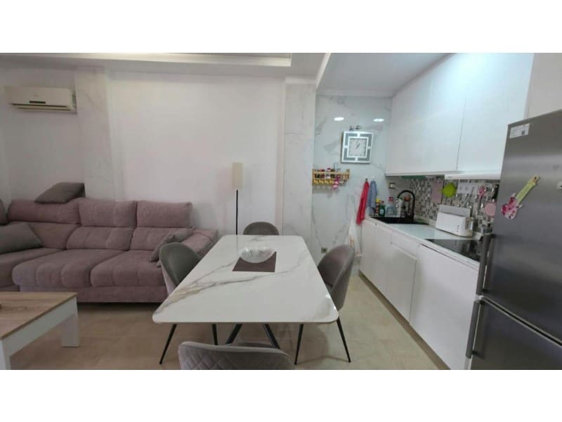 2 soverom Leilighet til salgs i Torrevieja med svømmebasseng - € 174 900 (Ref: 10091165)