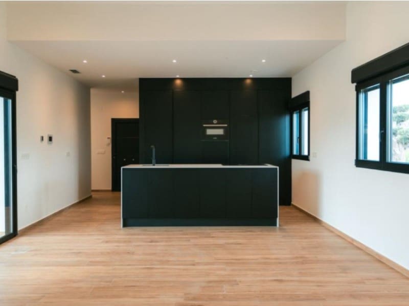 3 soveværelse Villa til salg i Pinoso med swimmingpool - € 365.000 (Ref: 10091167)