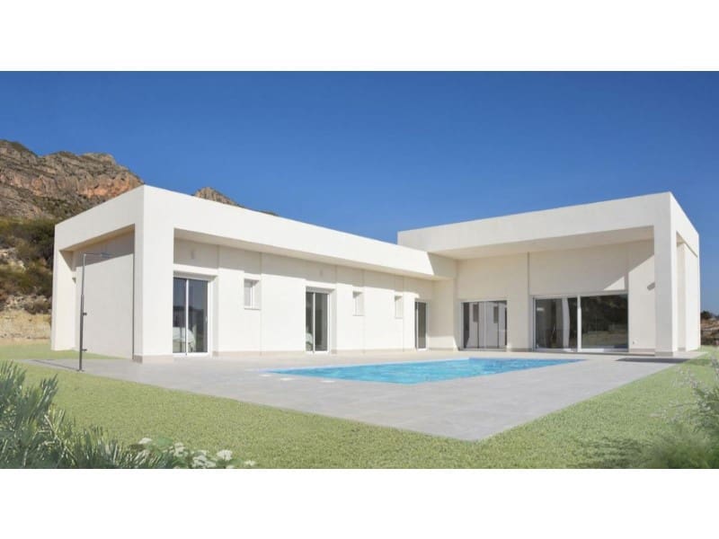 3 soveværelse Villa til salg i Pinoso med swimmingpool - € 365.000 (Ref: 10091167)
