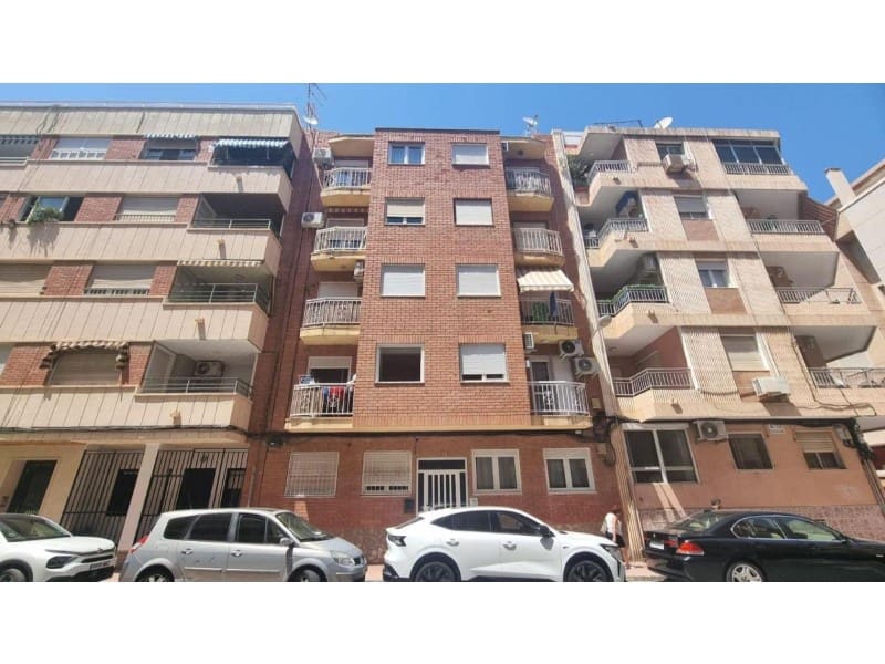 3 makuuhuone Huoneisto myytävänä paikassa Torrevieja - 208 000 € (Ref: 10094454)