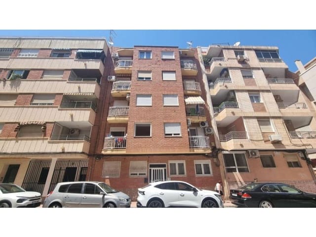 3 makuuhuone Huoneisto myytävänä paikassa Playa de los Locos, Torrevieja - 208 000 € (Ref: 10094454)