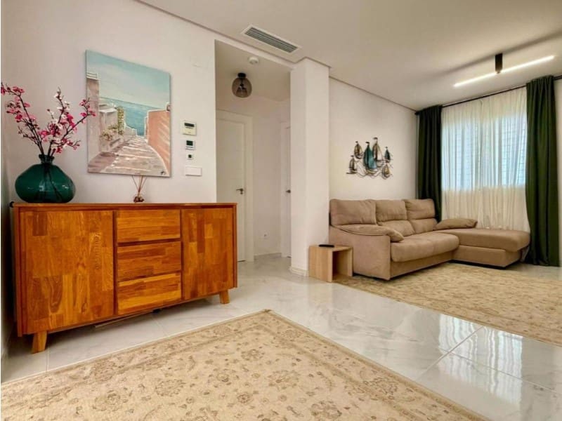 2 chambre Appartement à vendre à Torrevieja avec piscine - 249 000 € (Ref: 10094456)