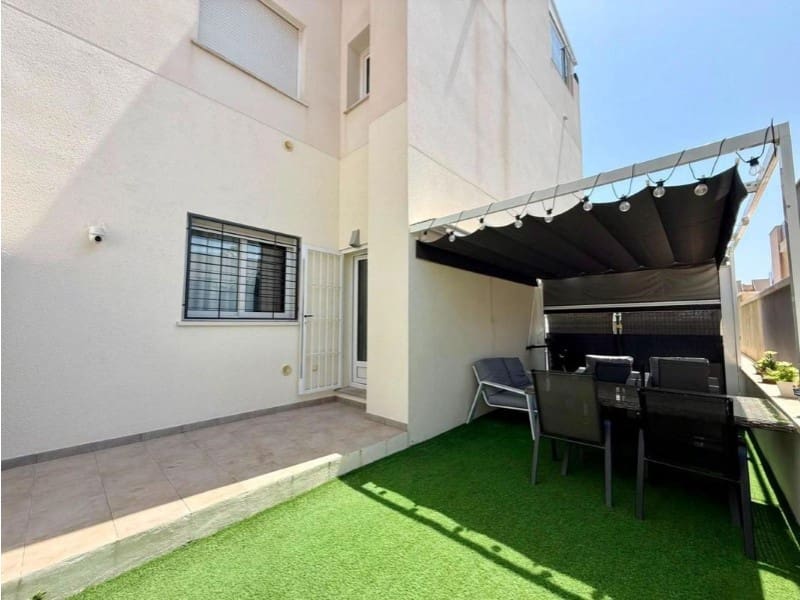 2 chambre Appartement à vendre à Torrevieja avec piscine - 249 000 € (Ref: 10094456)
