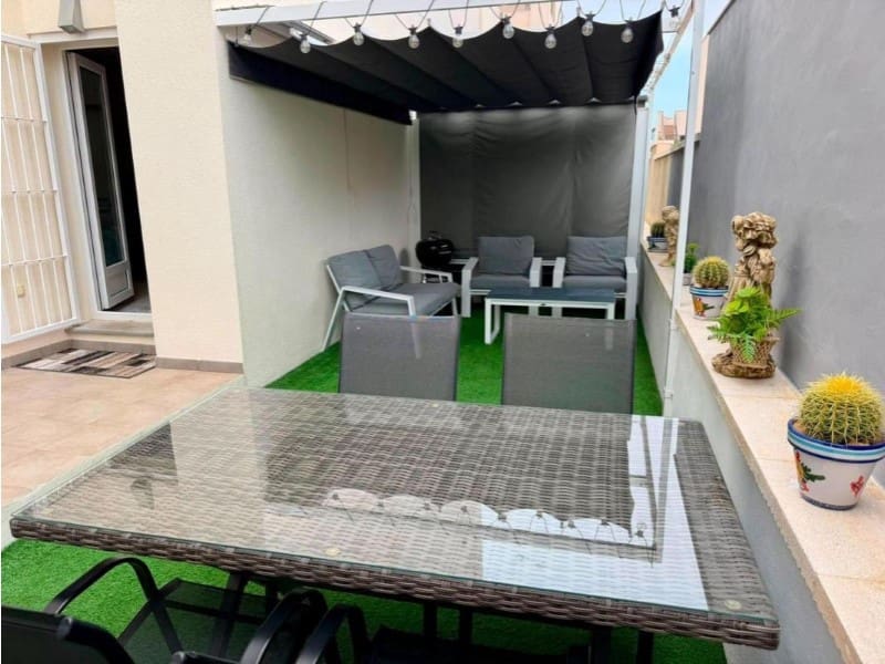 2 chambre Appartement à vendre à Torrevieja avec piscine - 249 000 € (Ref: 10094456)