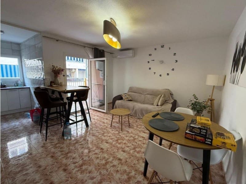 2 soverom Leilighet til salgs i Torrevieja - € 159 900 (Ref: 10094458)