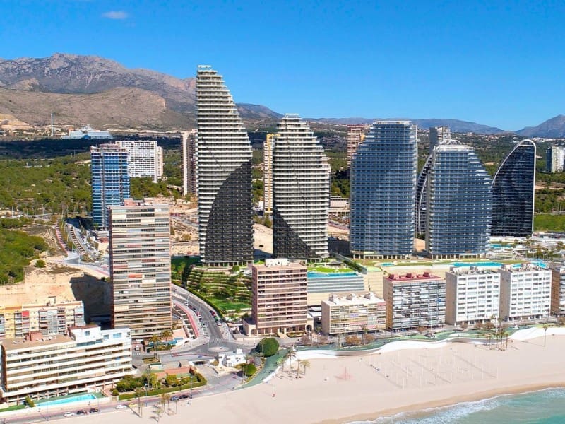 2 quarto Apartamento para venda em Benidorm com piscina - 865 000 € (Ref: 10100147)