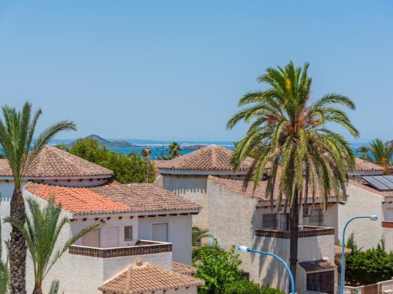 3 bedroom Villa for sale in Playa Honda with pool garage - € 790,000 (Ref: 10124347)