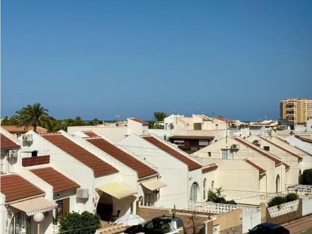 1 quarto Apartamento para venda em Nueva Torrevieja, Torrevieja com piscina - 139 900 € (Ref: 10124371)