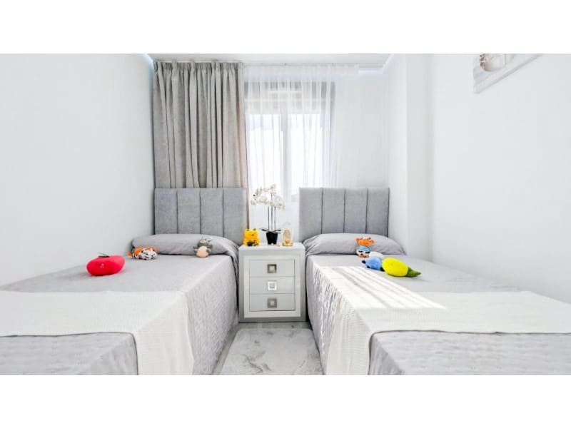 2 chambre Appartement à vendre à Orihuela avec piscine - 319 800 € (Ref: 10124404)