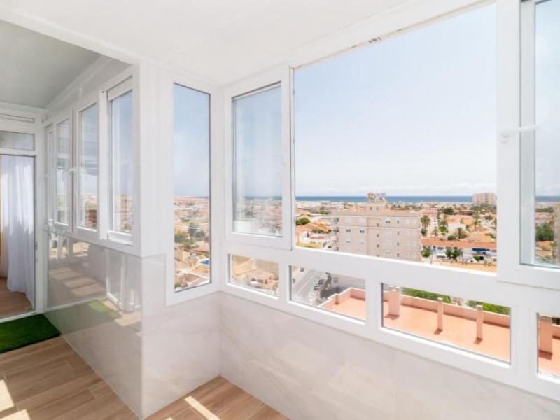 Lejlighed til salg i Torrevieja med swimmingpool - € 244.000 (Ref: 10124407)