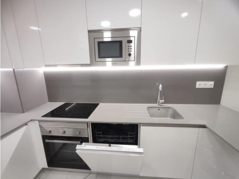 Lägenhet till salu i Torrevieja med pool - 299 900 € (Ref: 10124409)
