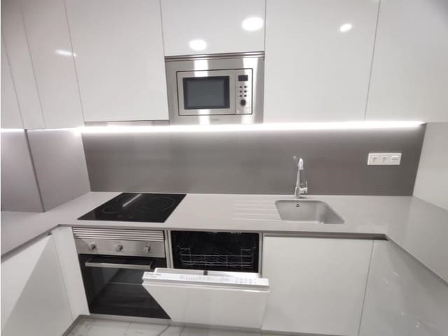 Lejlighed til salg i Antonio Machado, Torrevieja med swimmingpool - € 299.900 (Ref: 10124409)