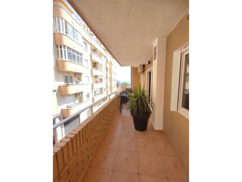 Apartament na sprzedaż w Torrevieja - 260 000 € (Ref: 10124410)